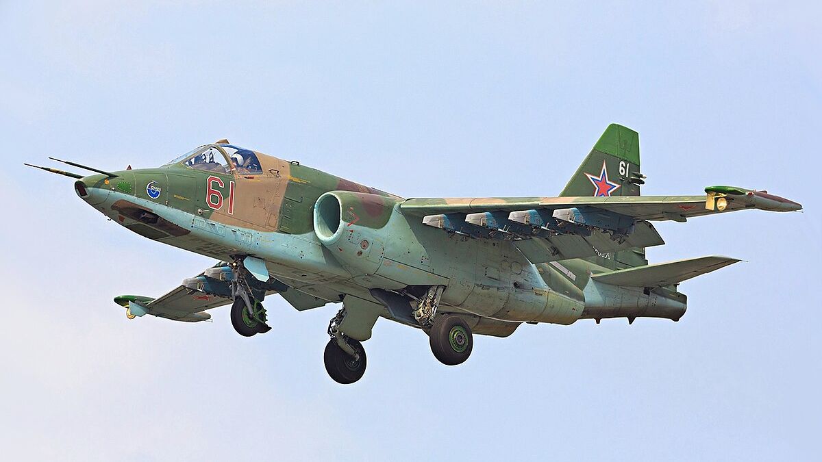 Су-25