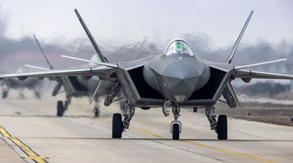 Cтелс-технологія в авіації - Chengdu J-20