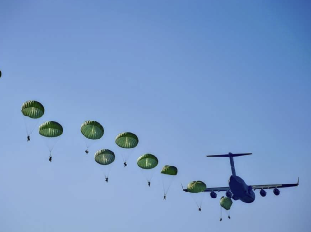 Why passenger planes don't have parachutes