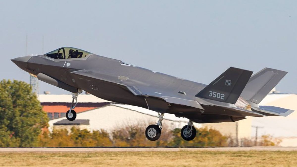 F-35A Husarz