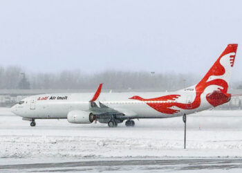 Air Inuit Boeing 737-800NG