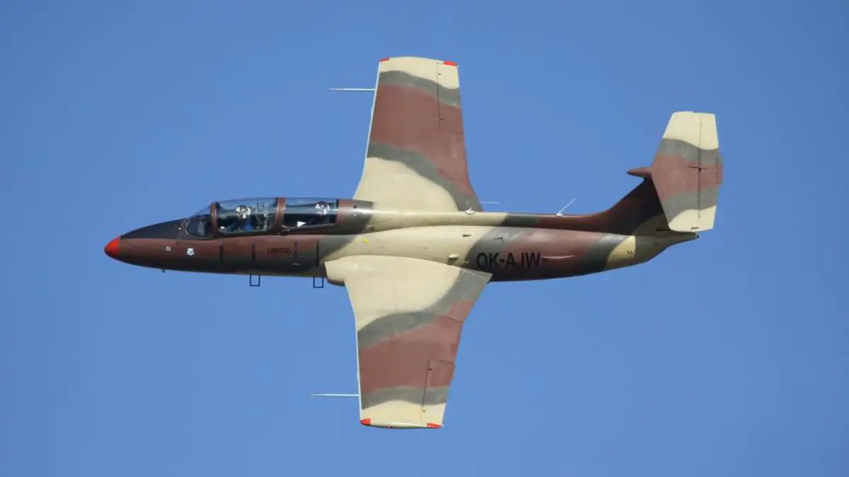 L-29 Delfin
