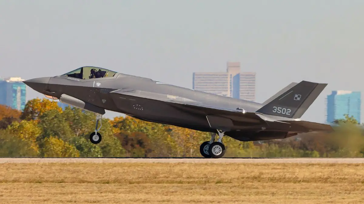 F-35A Husarz