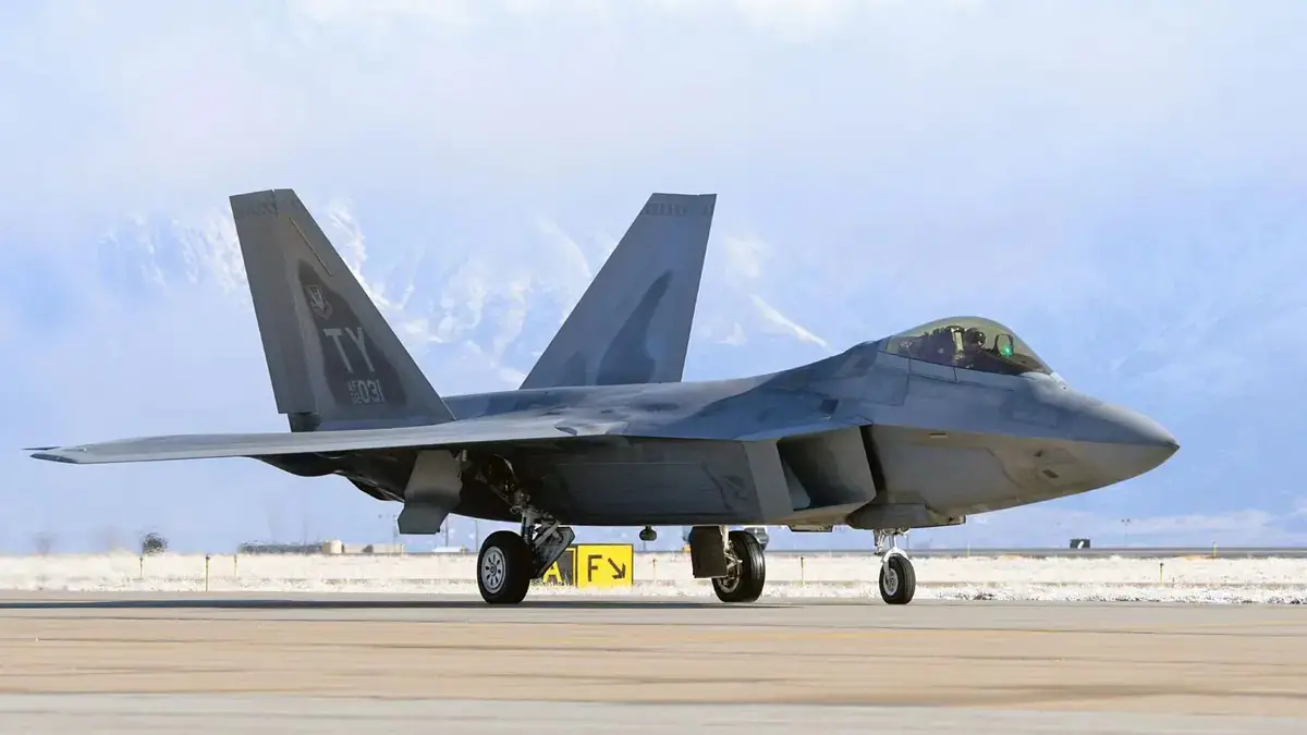 F-22 Raptor