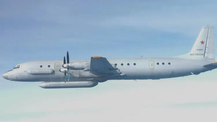Ил-20М