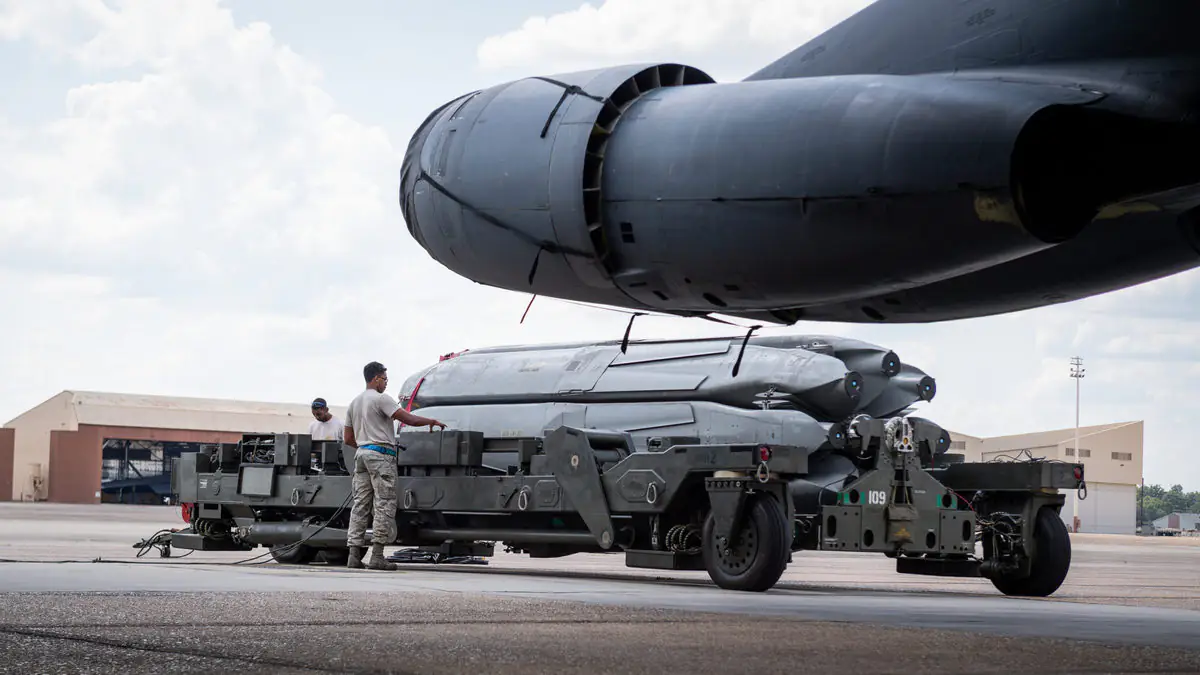 США показали нову ядерну крилату ракету AGM-181A LRSO для бомбардувальників B-21 та B-52