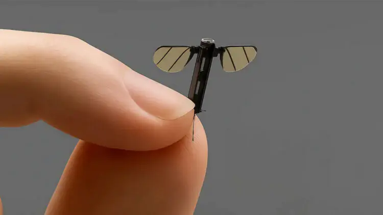 mosquito-sized microdrone