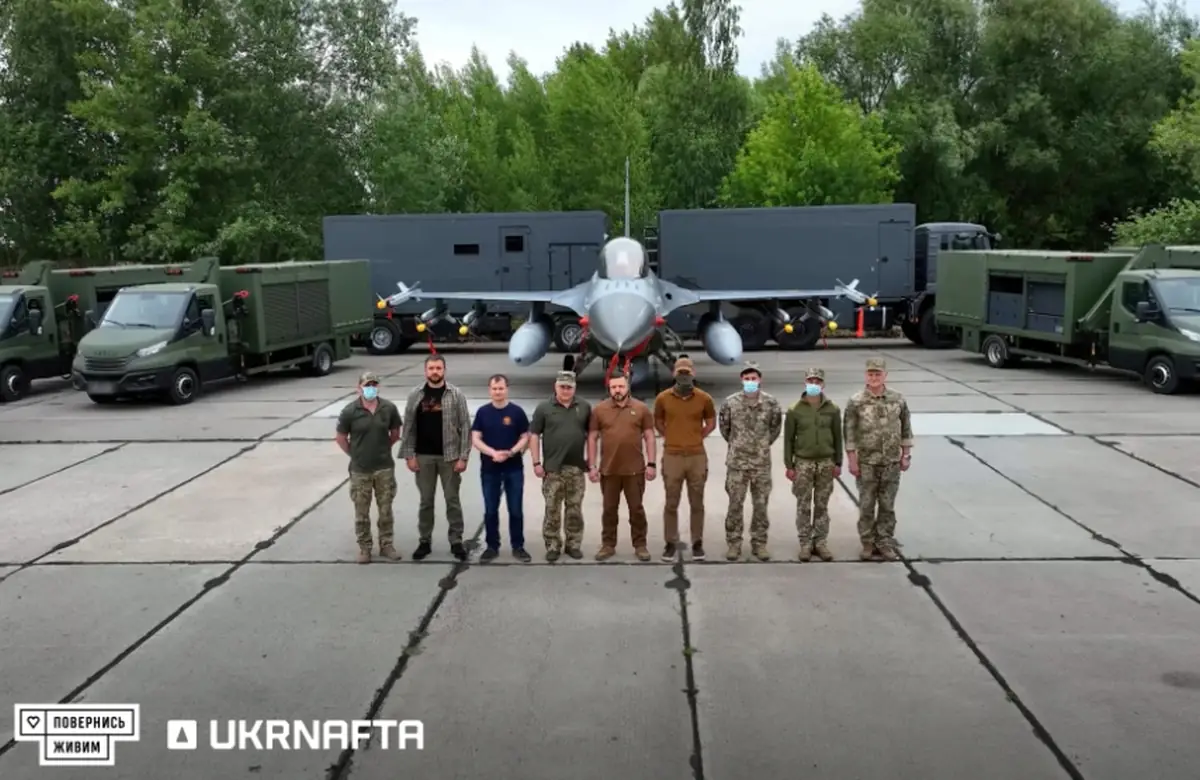Повітряні Сили України отримали мобільний комплекс обслуговування F-16